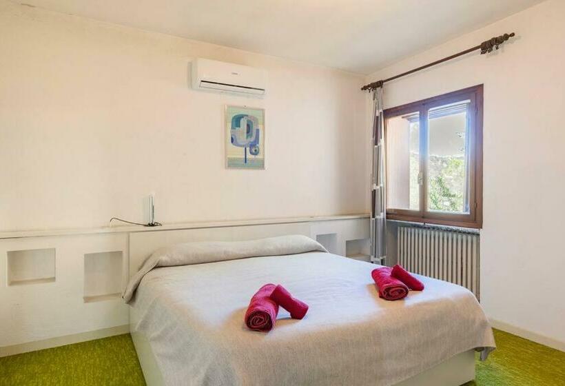 호텔 Oasi Di Mastarone   Il Vino E Le Rose