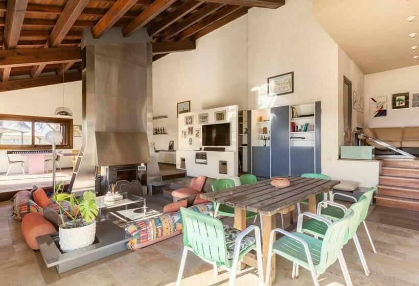 호텔 Oasi Di Mastarone   Il Vino E Le Rose