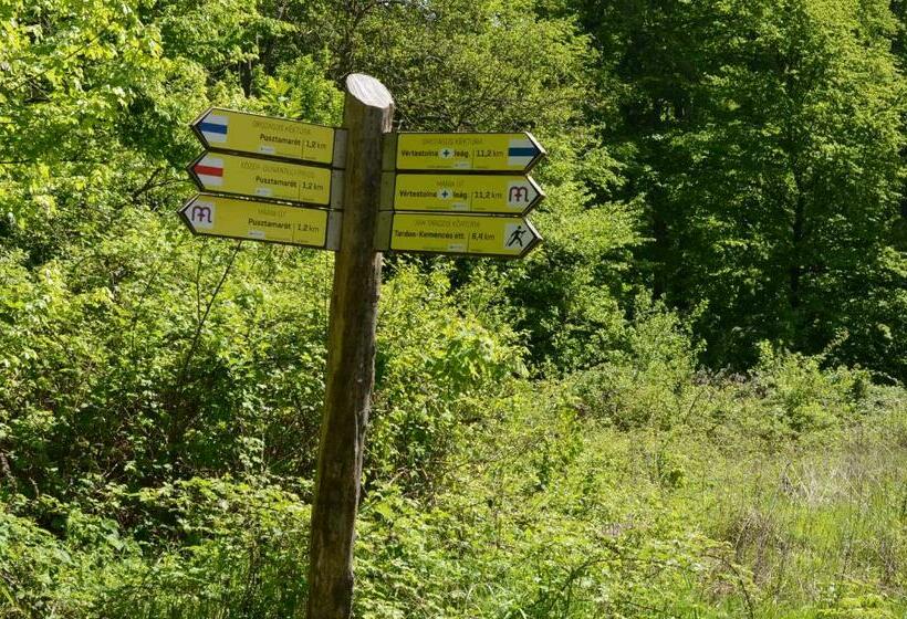 بنسيون Gerecse Vendégház