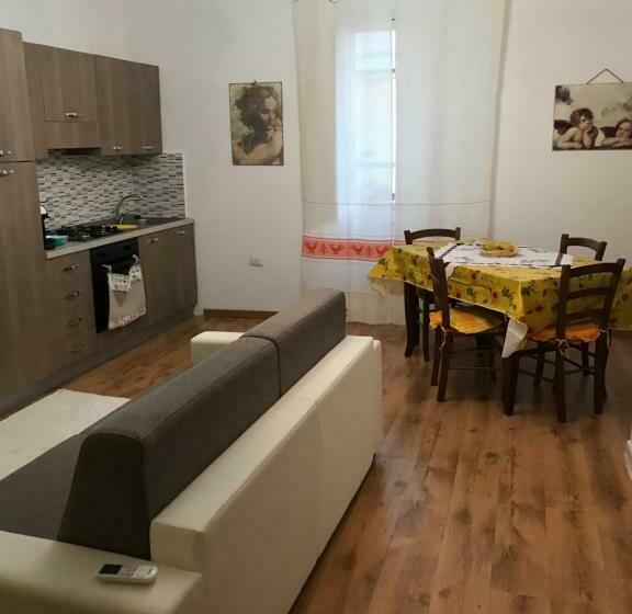 بنسيون La Piazzetta