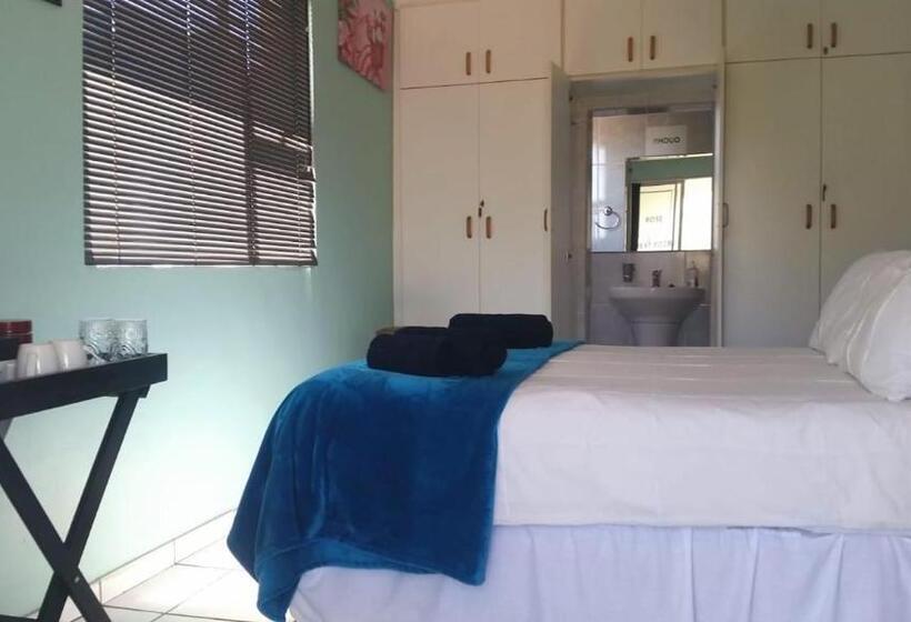 بنسيون Mountainia Inn