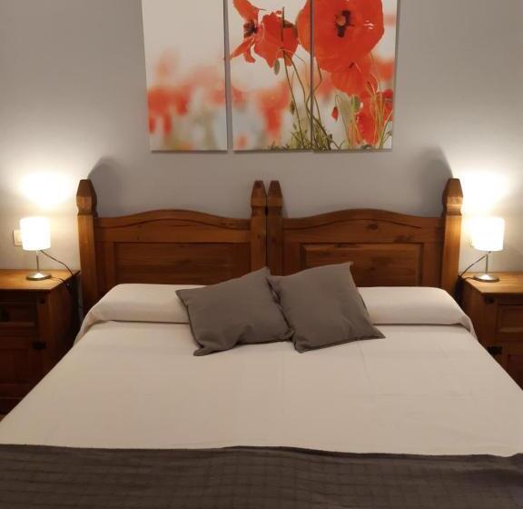 بنسيون Hostal El Rincon De La Vera