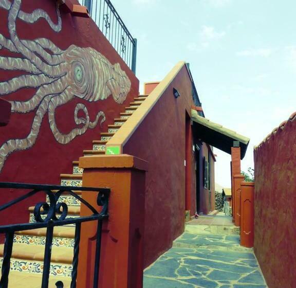بنسيون Warung