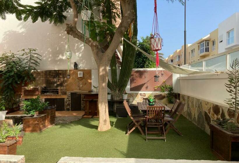 هاستل Corralejo Garden&relax