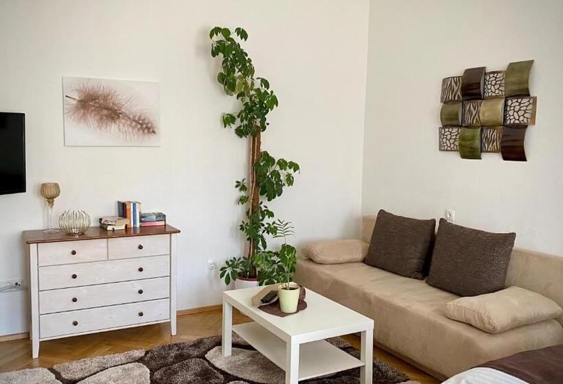 Apartment Im Grünen