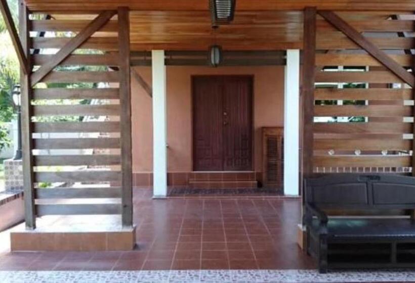 هتل Alia Express Villa Temila