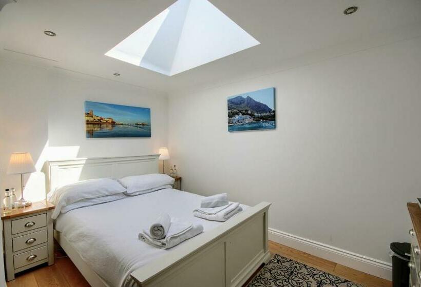 فندق صغير Sammys East Runton