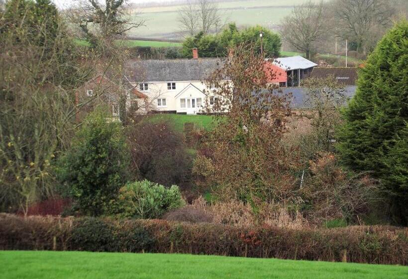 مبيت وإفطار Deepaller Farm