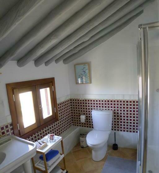 تختخواب و صبحانه Salvatierra Guest House