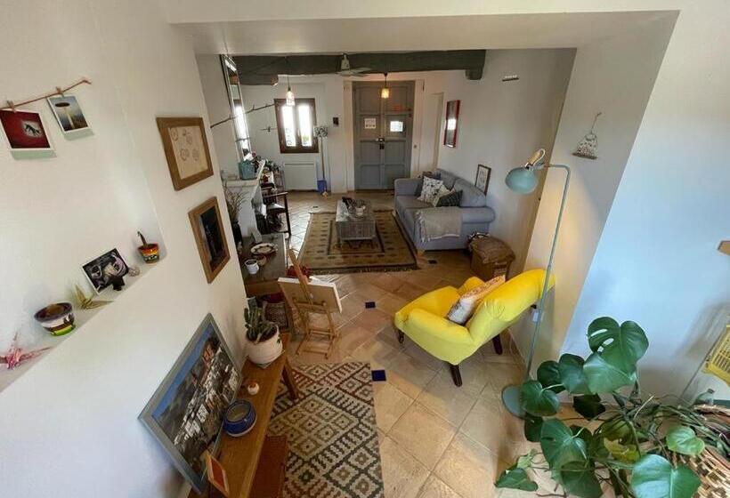 تختخواب و صبحانه Salvatierra Guest House