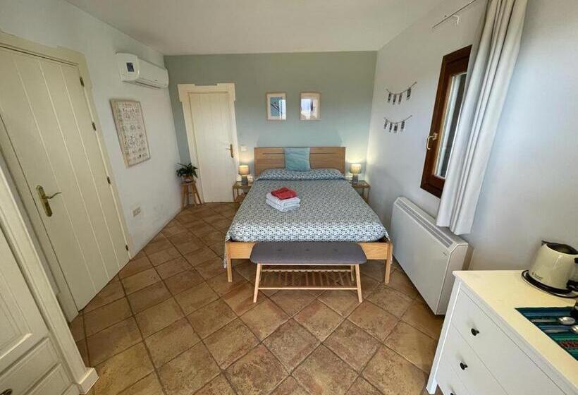 تختخواب و صبحانه Salvatierra Guest House
