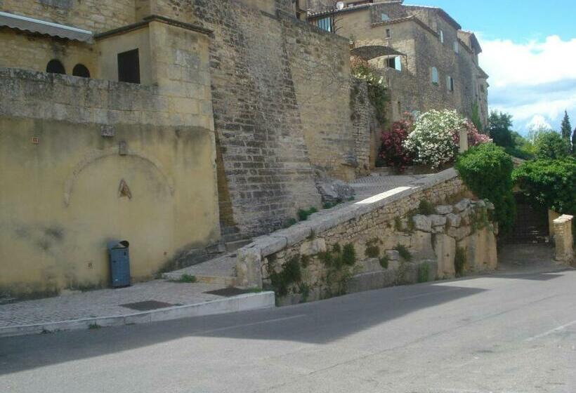 Bed and Breakfast Locastillon