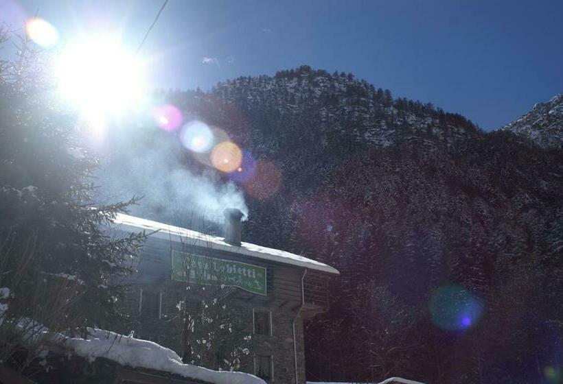 민박 Rifugio Casa Lobietti