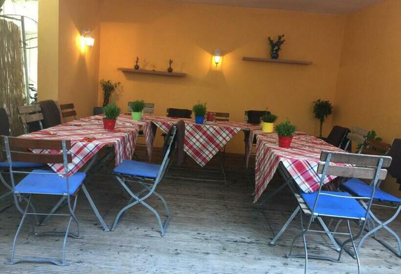 پانسیون Weinstube Heigl Restaurante Pizzeria Puccini