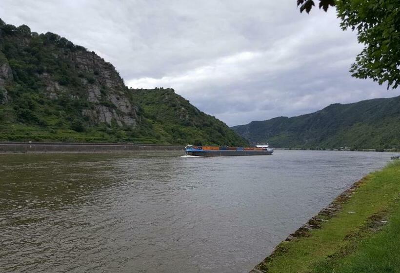 بنسيون Zur Traube