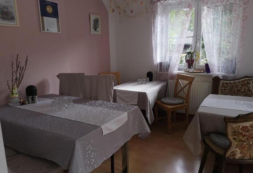 צימר Pension Nachtviole
