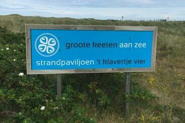 تختخواب و صبحانه Strandleven