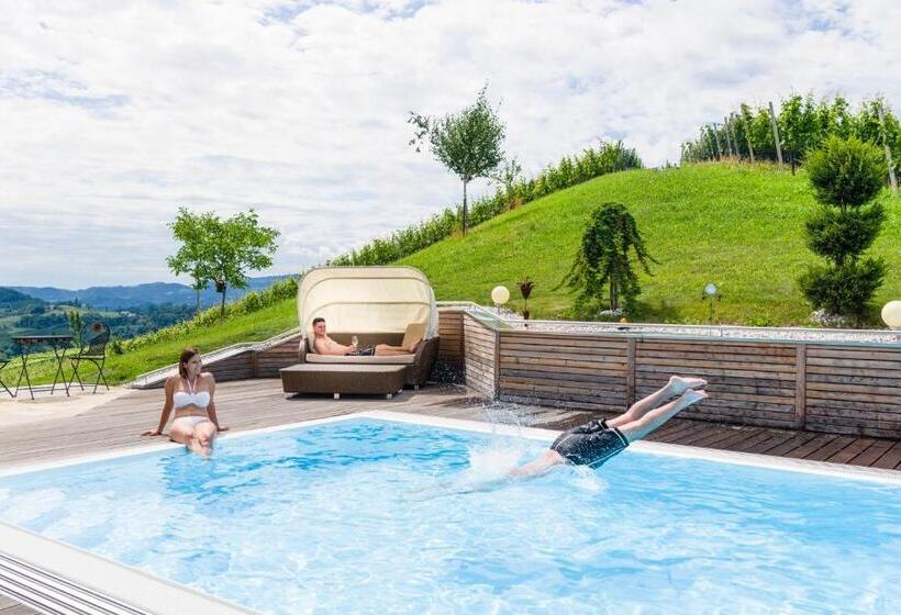 هتل Weingut Wohlfühlzimmer Adam Lieleg