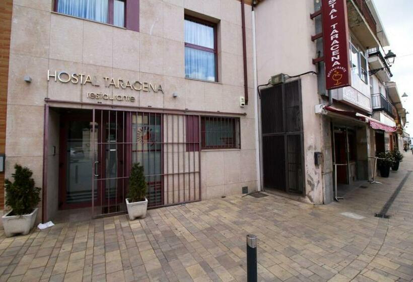 ペンション Hostal Restaurante Taracena