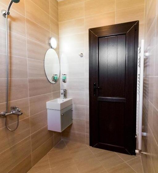 פנסיון Kassandrova Guest House & Spa