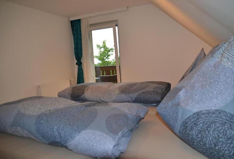 بنسيون Seerestaurant & Suiten Hayat