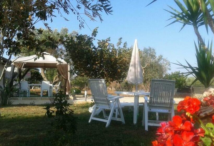 פנסיון Villa Annalaura Galatone