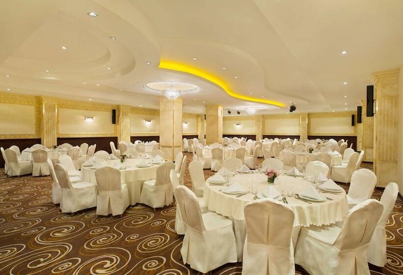 Doubletree By Hilton Hotel Dhahran