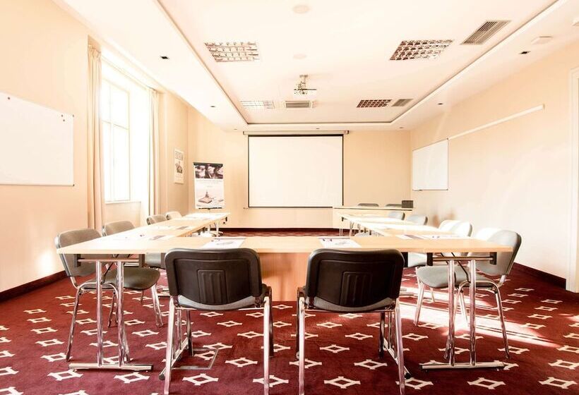 هتل Mercure Ostrava Center