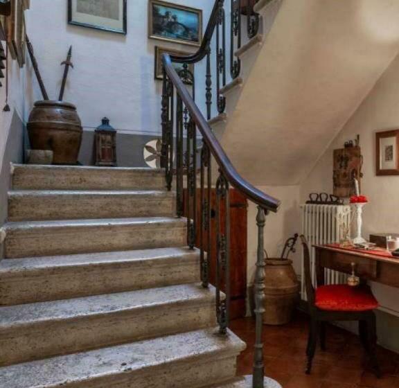 مبيت وإفطار Palazzo Palesa