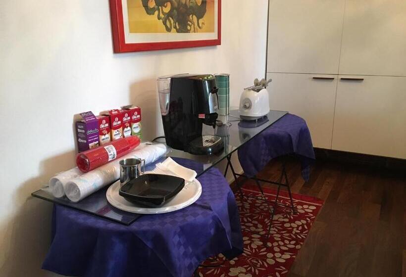 تختخواب و صبحانه Villa Magnolia Garda Lake