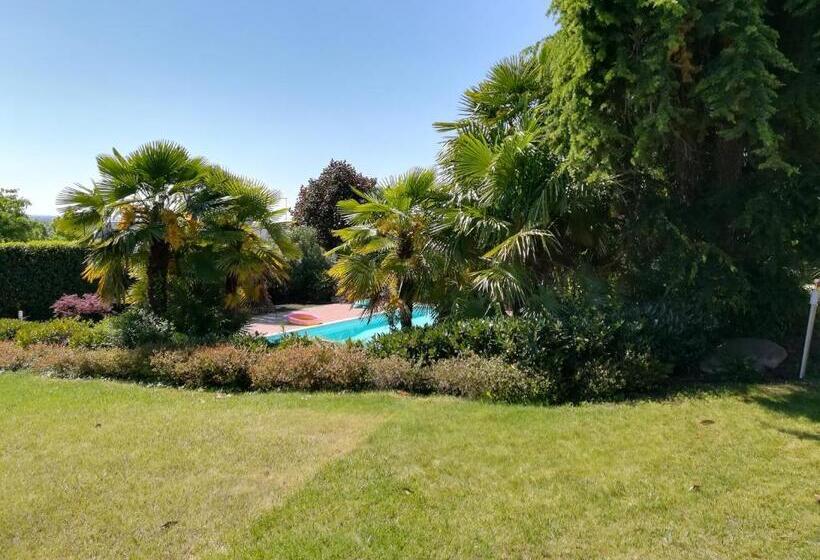 تختخواب و صبحانه Villa Magnolia Garda Lake