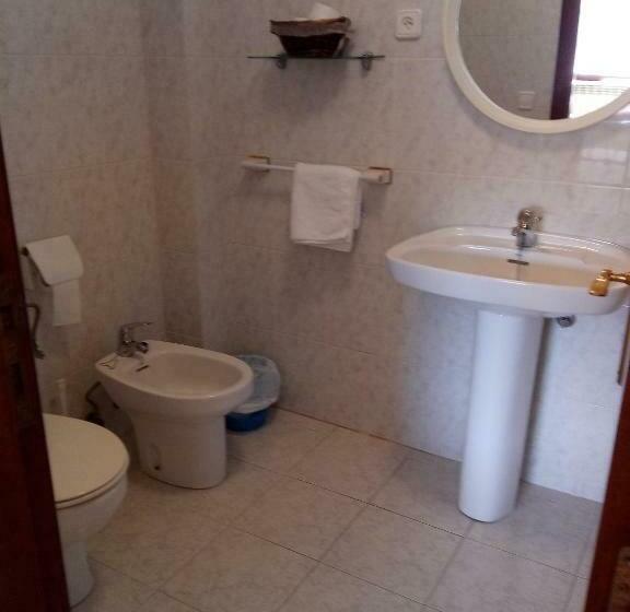 بنسيون Hostal Restaurante San Millan