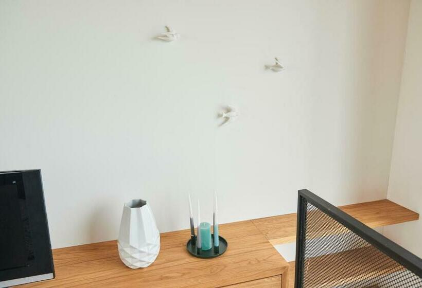 تختخواب و صبحانه Lake View Apartment Amsterdam