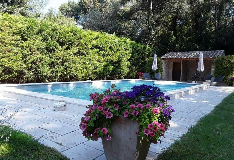 Bed and Breakfast Mas De L Ile