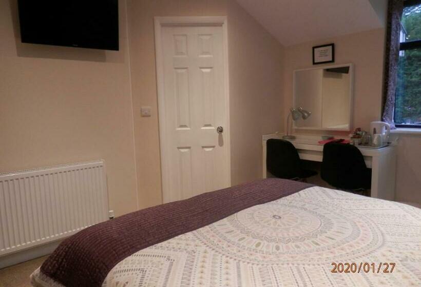 مبيت وإفطار Middle House