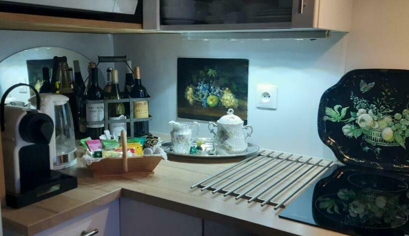 צימר Bohème Chic Trama Direct Aéroport Et Bordeaux Centre Station Alfred De Vigny 4mn De L Appartement Pa