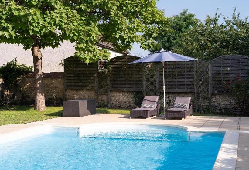 צימר Le Clos De La Rousselière B And B