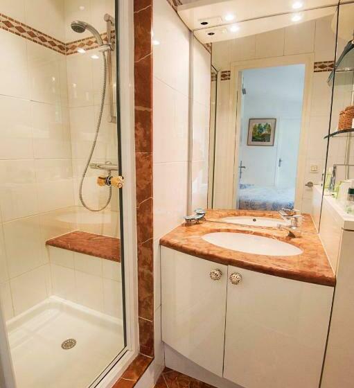 Paris Oasis All Inclusive