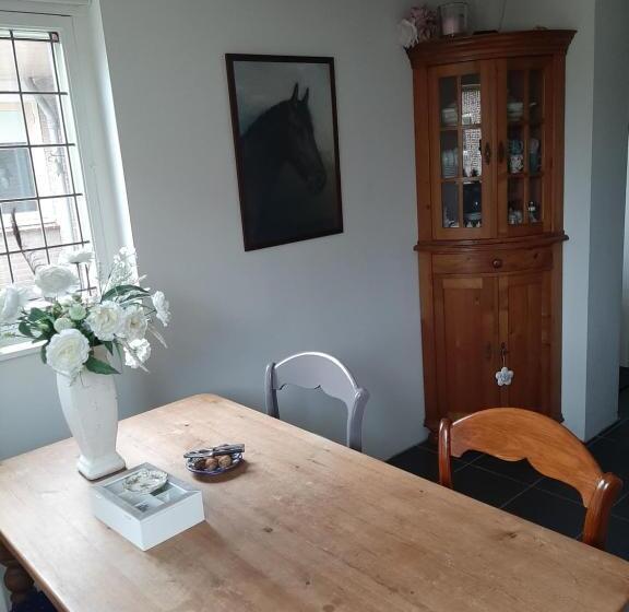 צימר Bed En Boterham