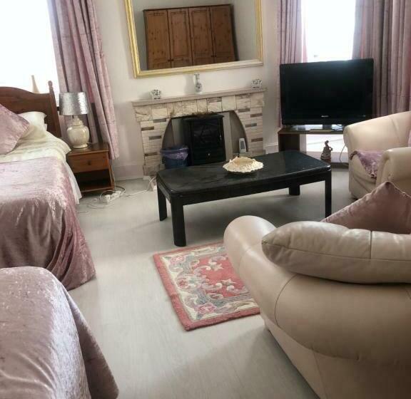 بنسيون Brown S Guest House