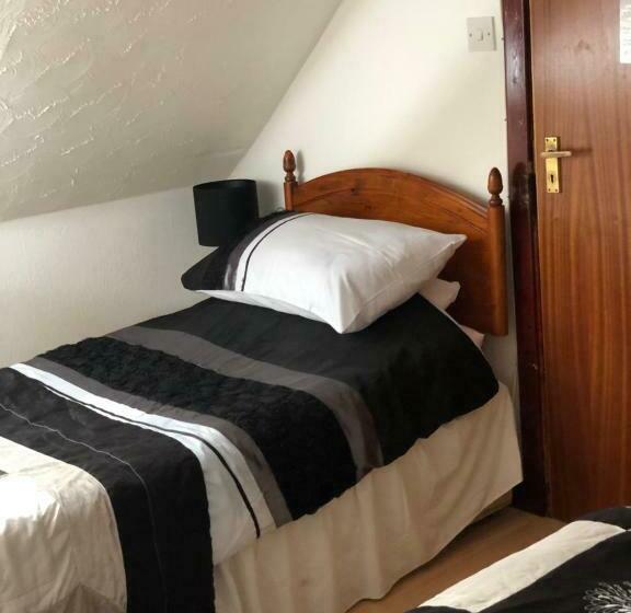 بنسيون Brown S Guest House