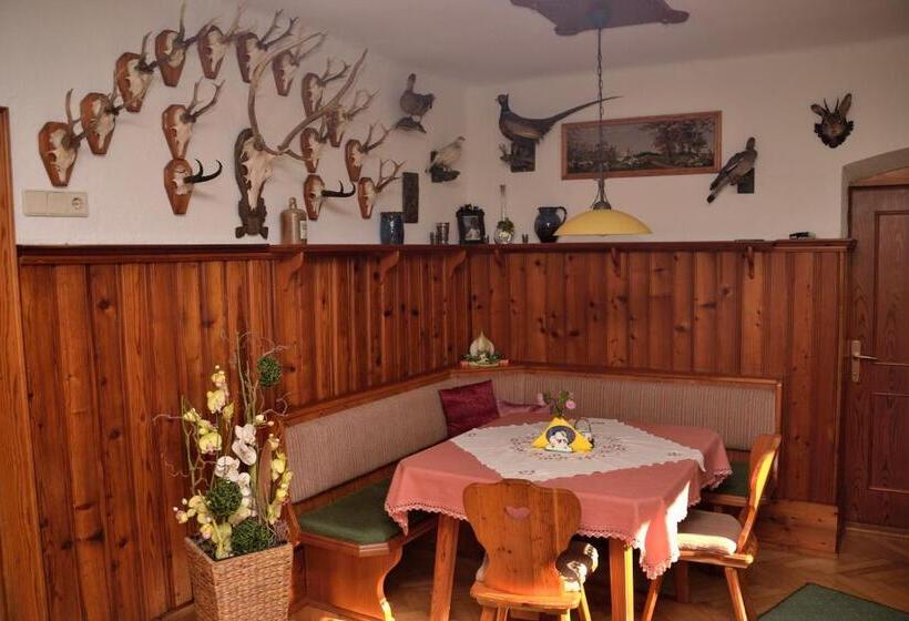 پانسیون Haus Jost Ingrid