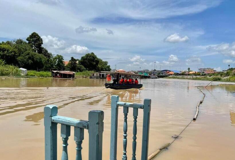هاستل อยู่แพ Paestay อุทัยธานี
