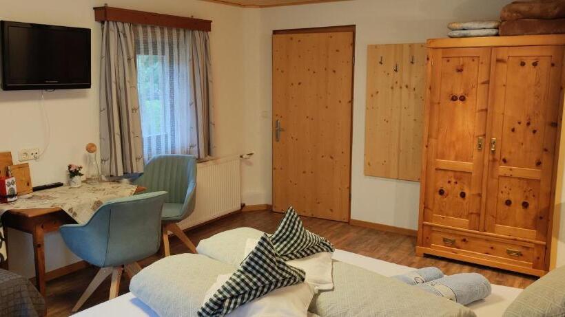 ホテル Pension Fürhapter Mit Bio  Bauernhof
