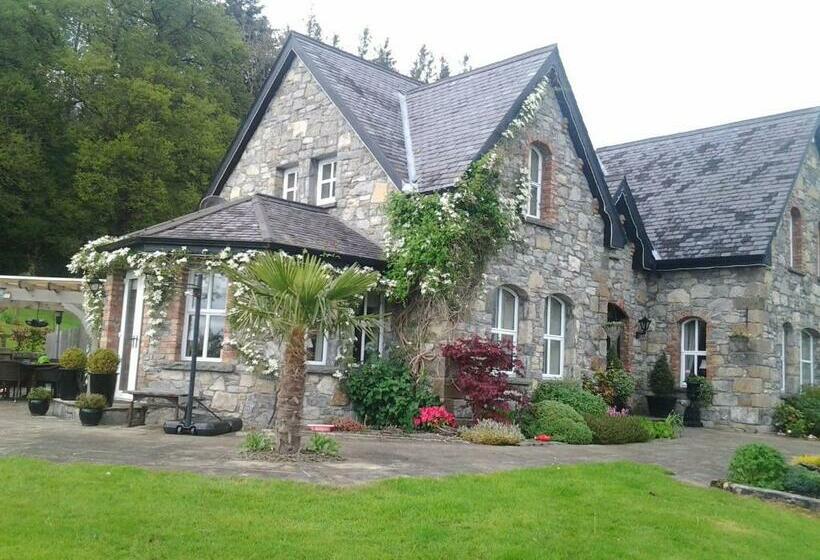 住宿加早餐  Drumhierney Lodge