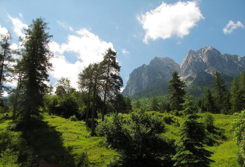 تختخواب و صبحانه Gästehaus Kerschbaum