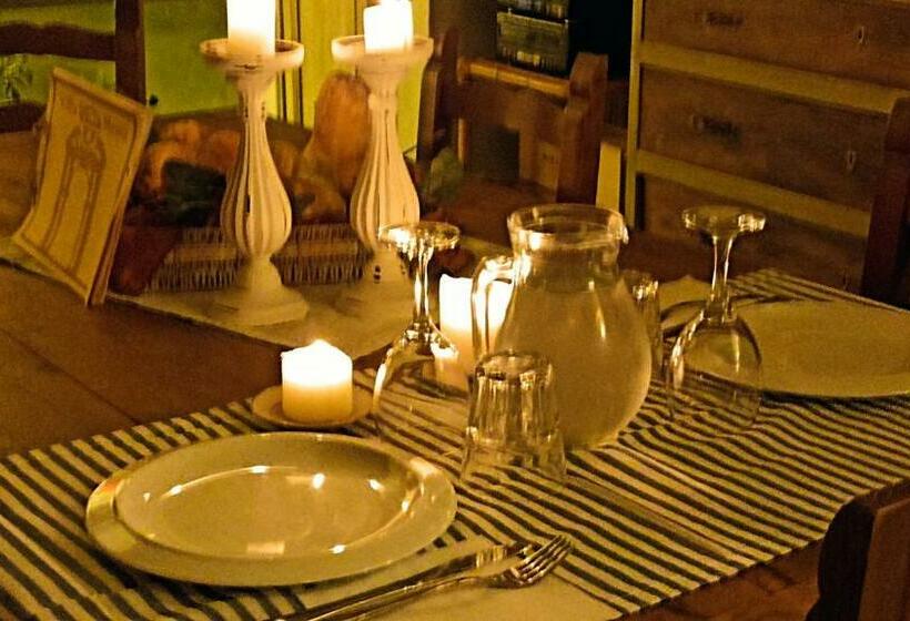 مبيت وإفطار Villa Dacia