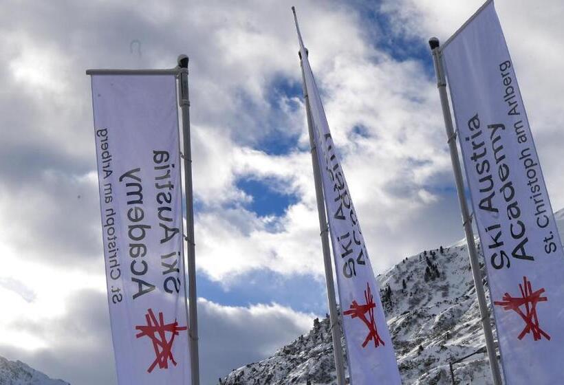 酒店 Ski Austria St.christoph A.a