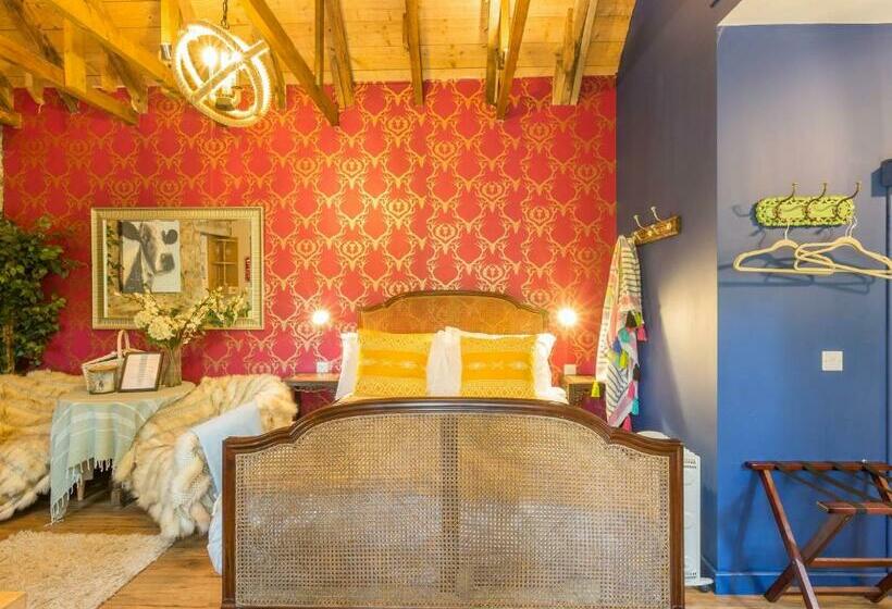 بنسيون Glamping Bothie