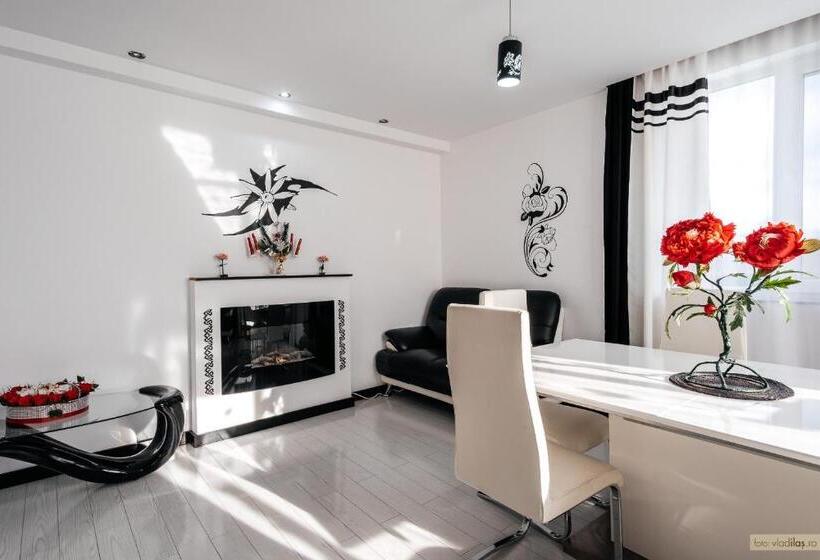 پانسیون Sweet Home Bucovina Frasin Petreceri Private Si Majorate